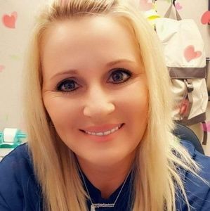 Meet your Posher, Christy
